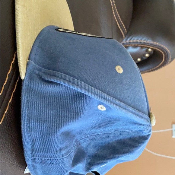 Neff hat - Picture 4 of 5